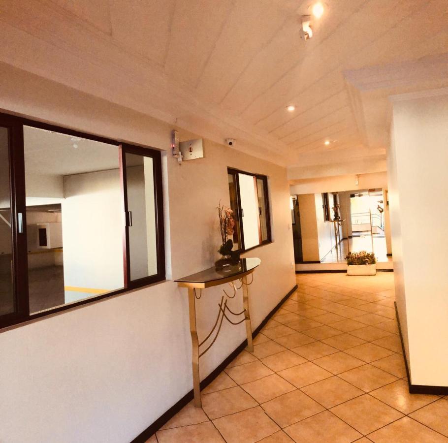 Apartamento Meia Praia - Итапема Экстерьер фото
